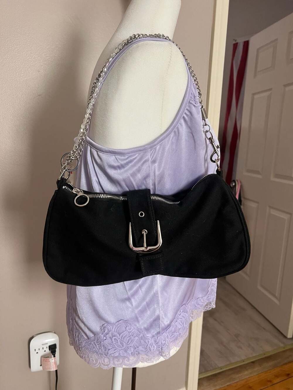 Y2K Style Canvas Grunge Shoulder Bag with Buckle and Decorative Chain Strap